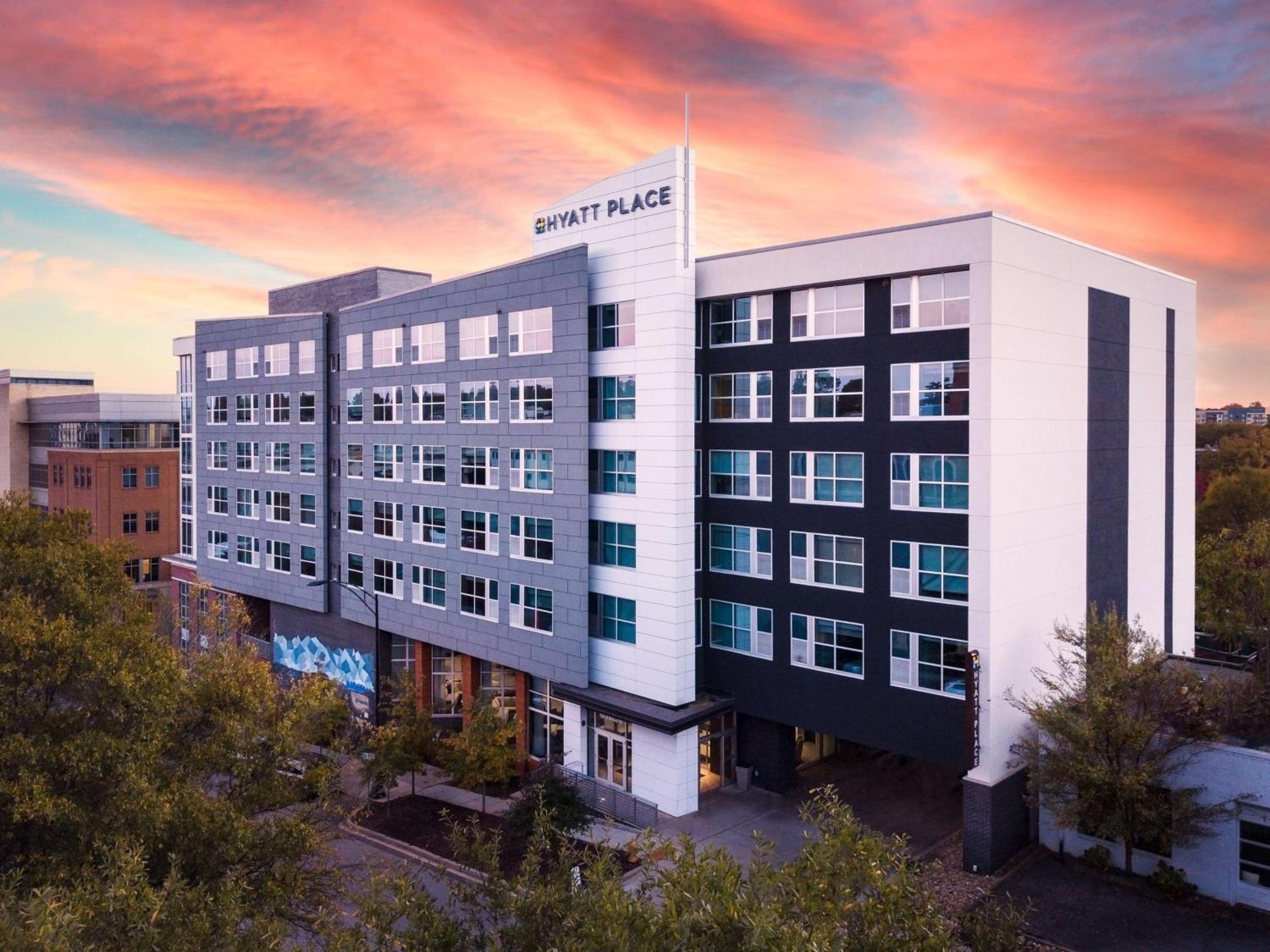 Hyatt Place Greenville Downtown Kültér fotó
